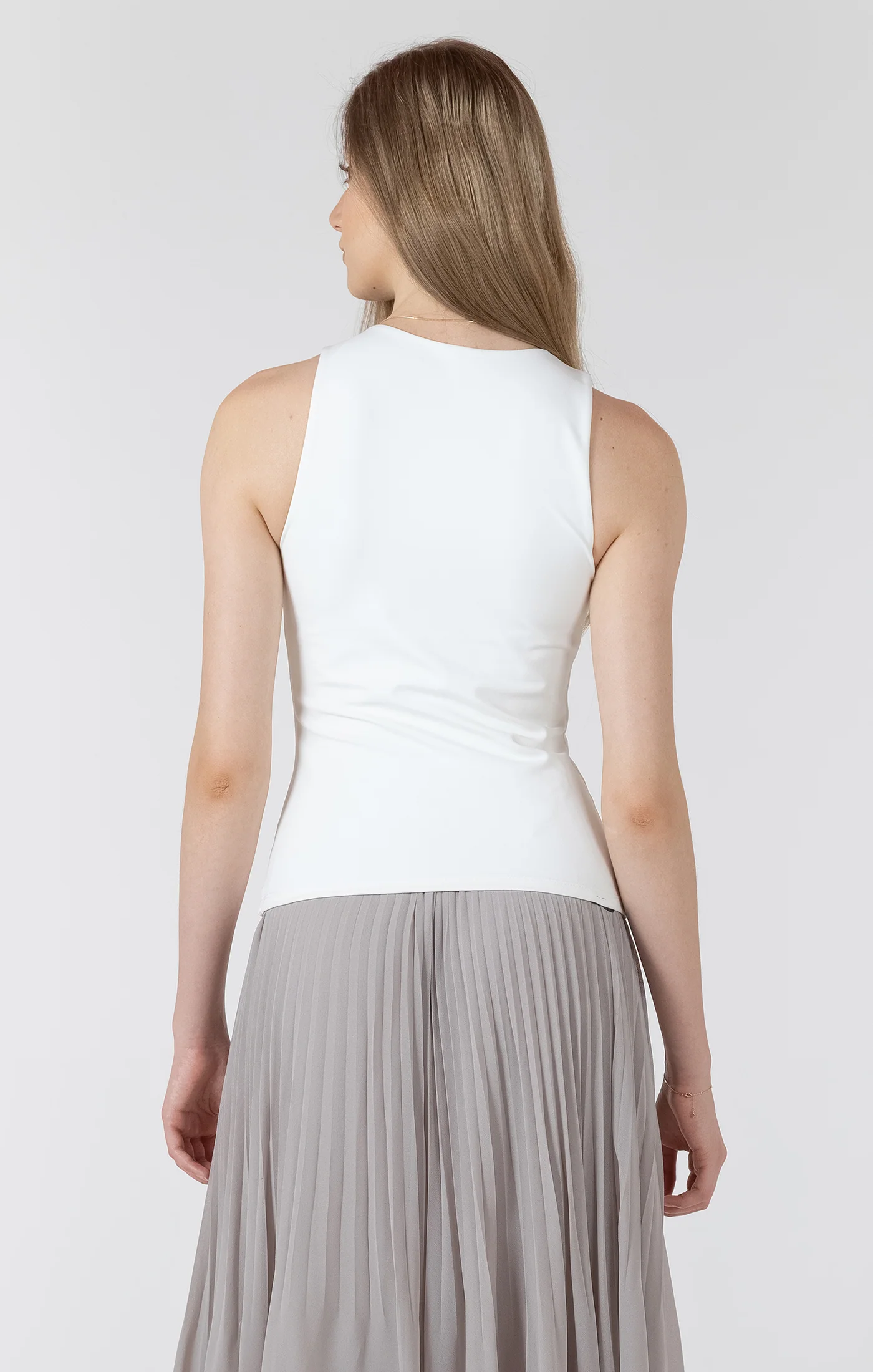 Base Layer Tank in White - Image 2